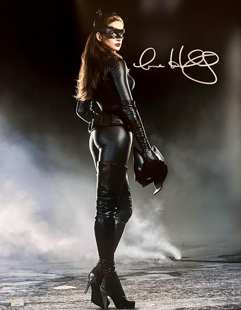Anne Hathaway sexy signed 16x20 "Batman" - Celebrity Authentics COA
